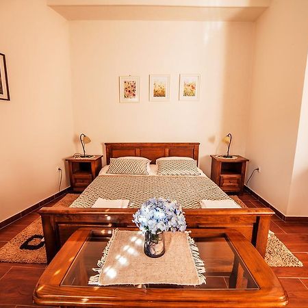 Guest house Šebelj Budva Kamer foto