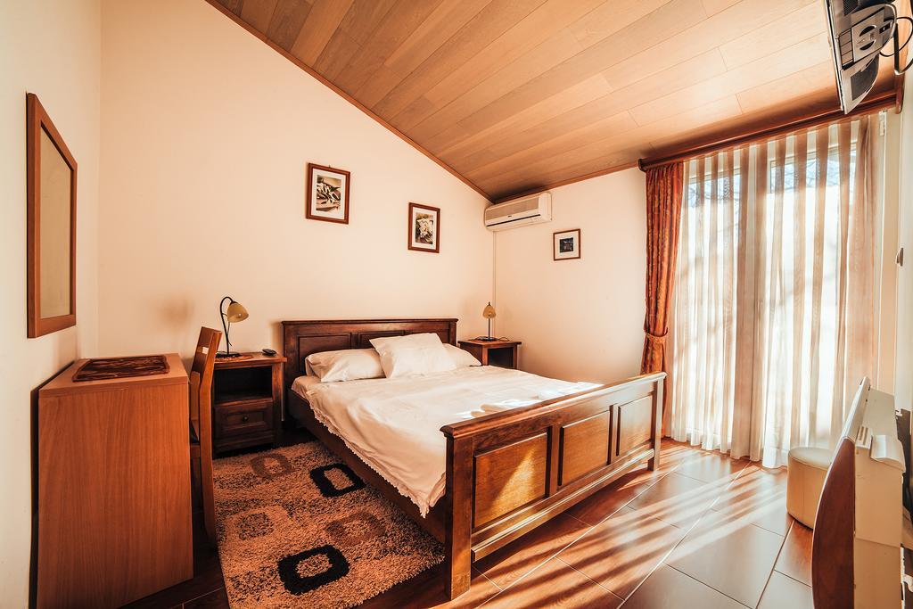 Guest house Šebelj Budva Kamer foto