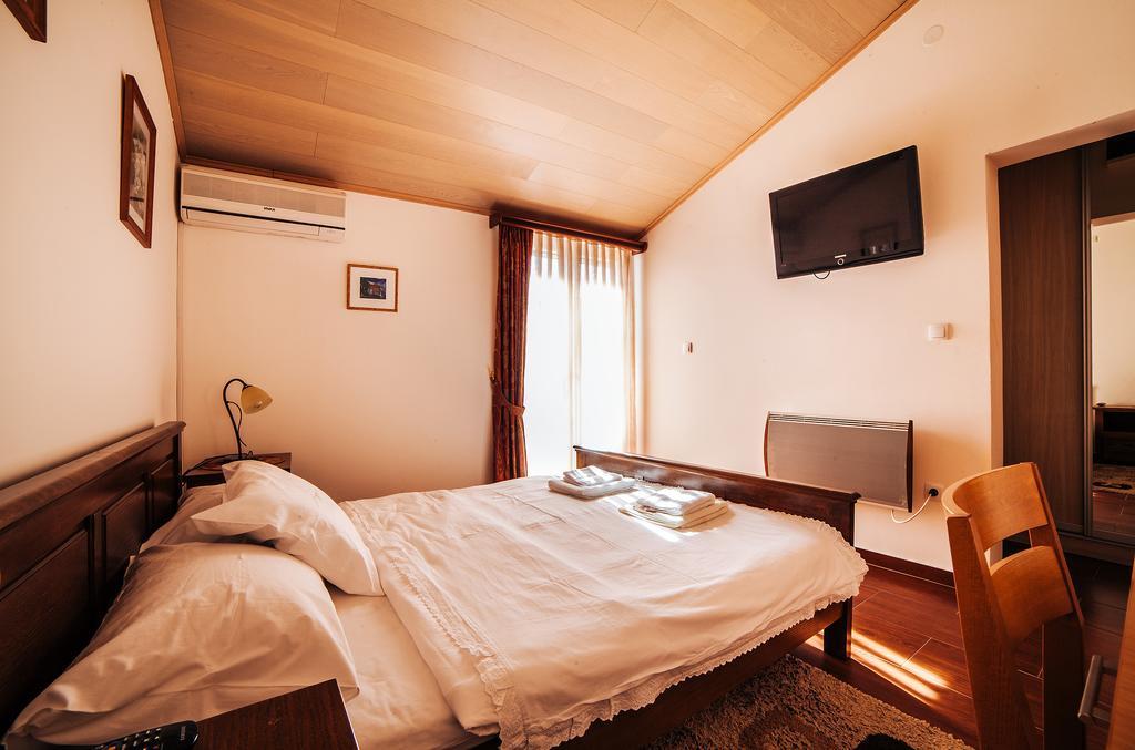 Guest house Šebelj Budva Kamer foto