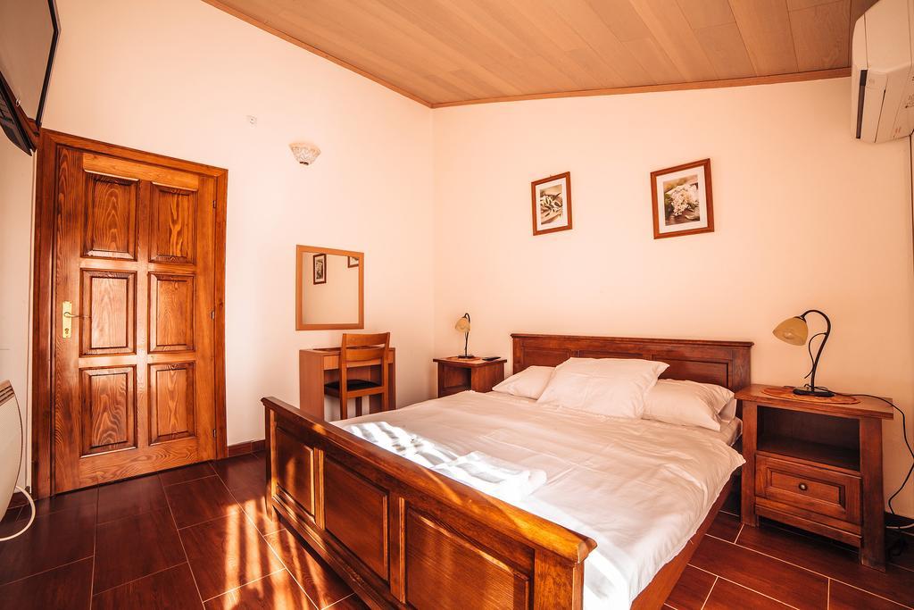 Guest house Šebelj Budva Kamer foto